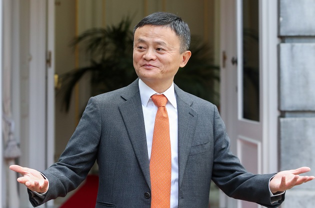В продължение на почти десетилетие Alibaba Group Holding Ltd и
